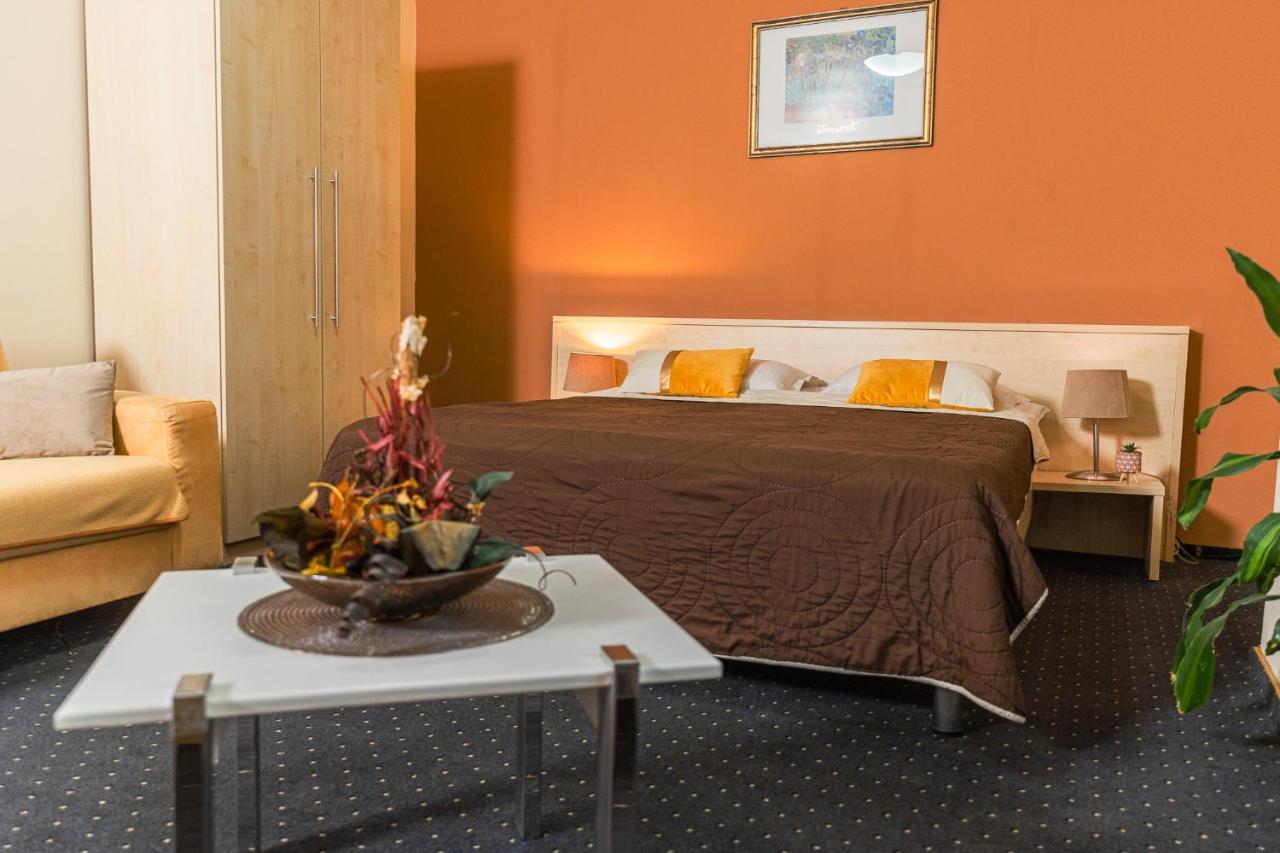 Hotel Pacific Timişoara Extérieur photo