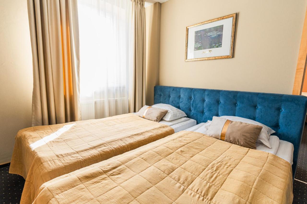 Hotel Pacific Timişoara Extérieur photo