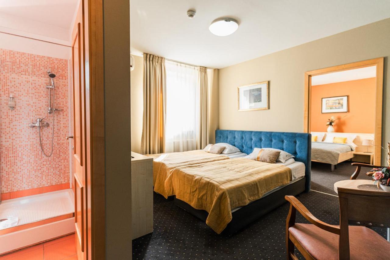 Hotel Pacific Timişoara Extérieur photo